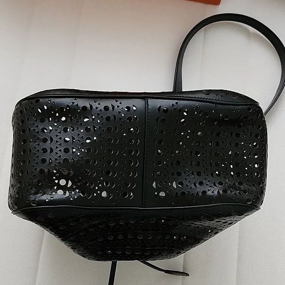 Alaia rose marie - Picture 11 of 11